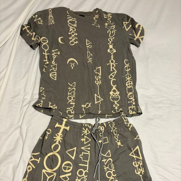 OD Toronto Shirt and Shorts set (Grey, size L) - Picture 1 of 2
